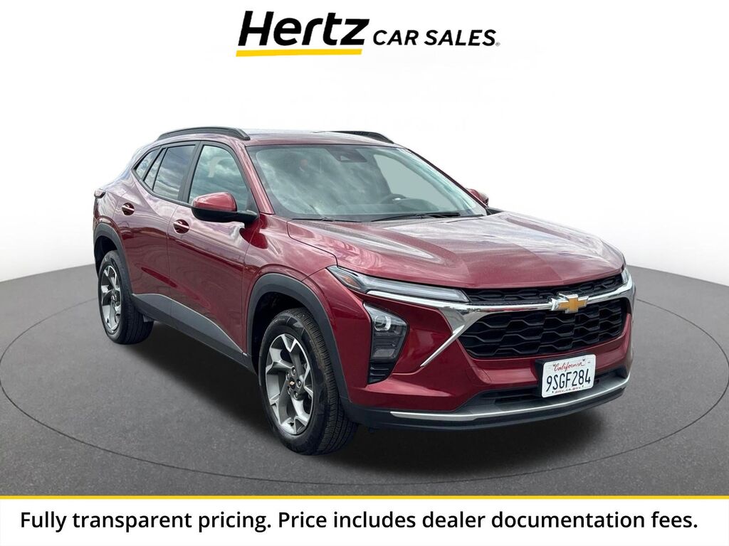 2025 Chevrolet Trax LT — photo 1 of 1