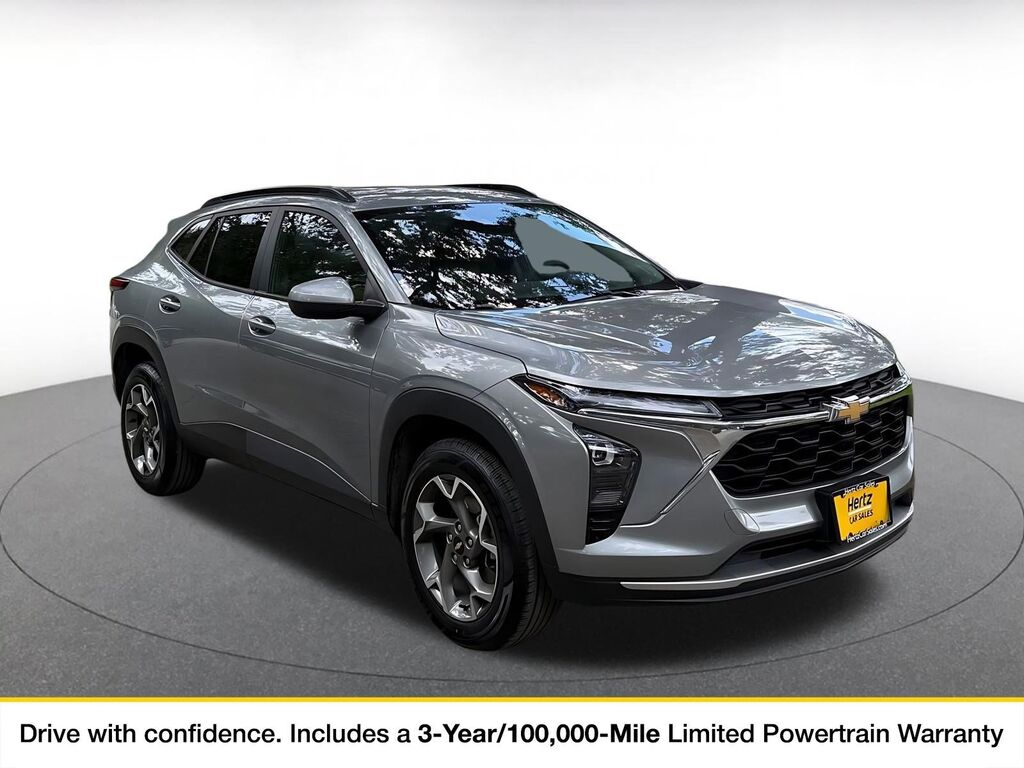 2025 Chevrolet Trax LT — photo 1 of 1