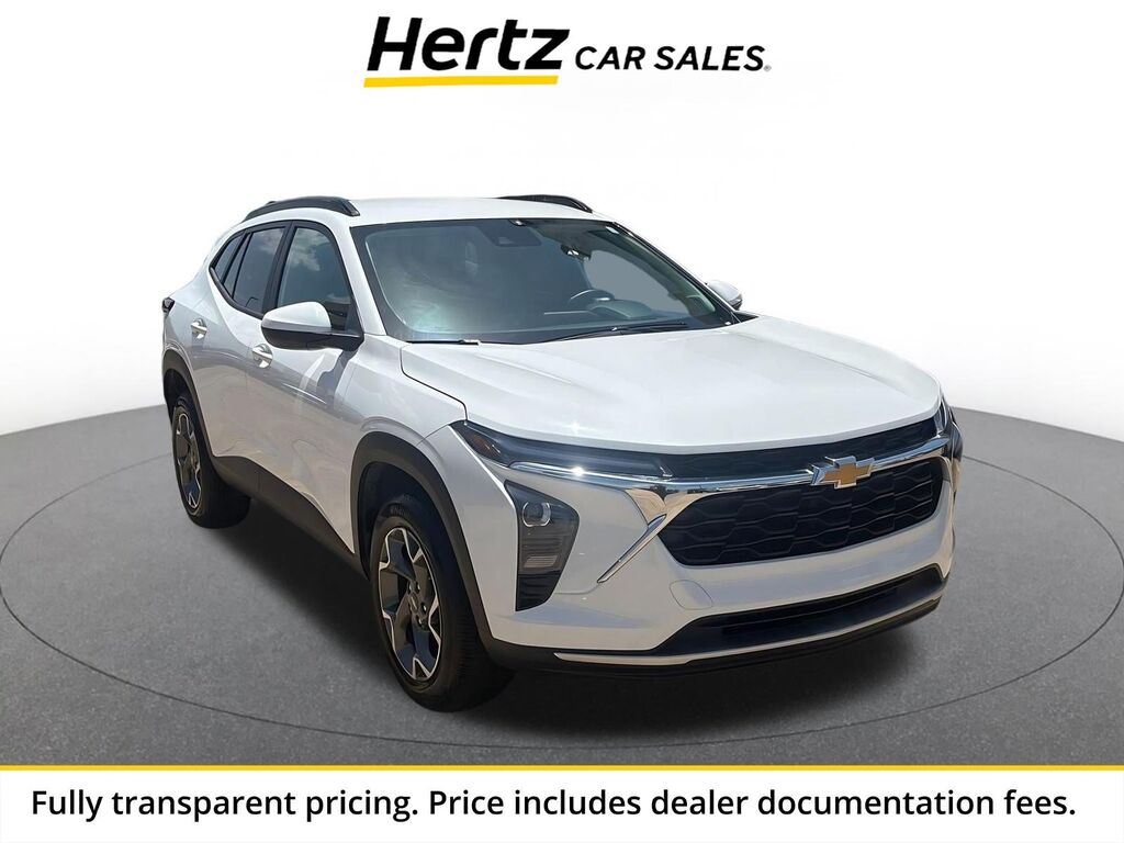 2025 Chevrolet Trax LT — photo 1 of 1