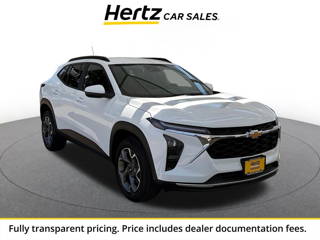 2025 Chevrolet Trax LT — photo 1 of 1