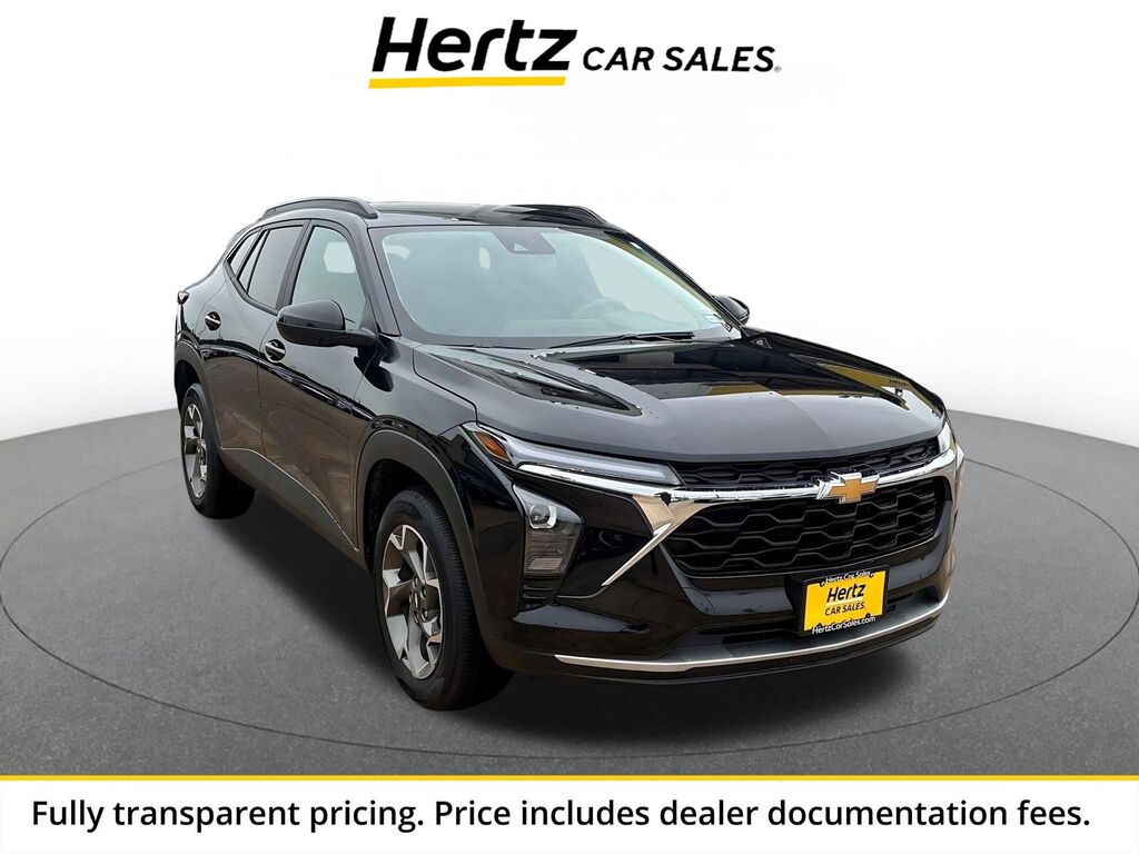 2025 Chevrolet Trax LT — photo 1 of 1