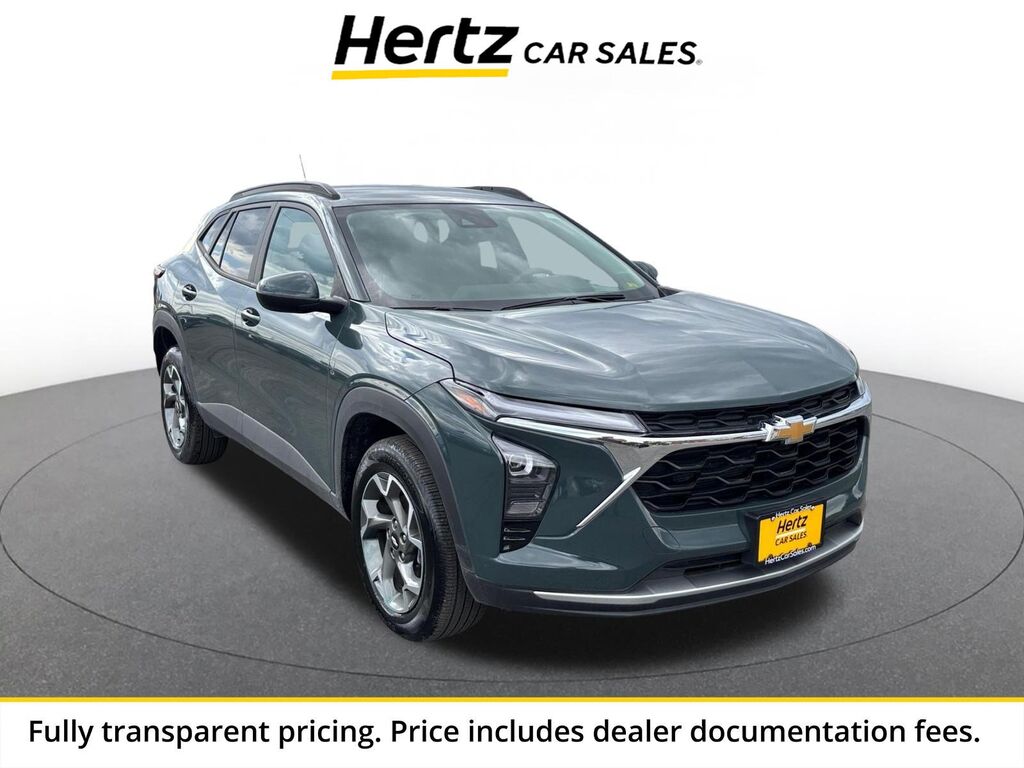 2025 Chevrolet Trax LT — photo 1 of 1