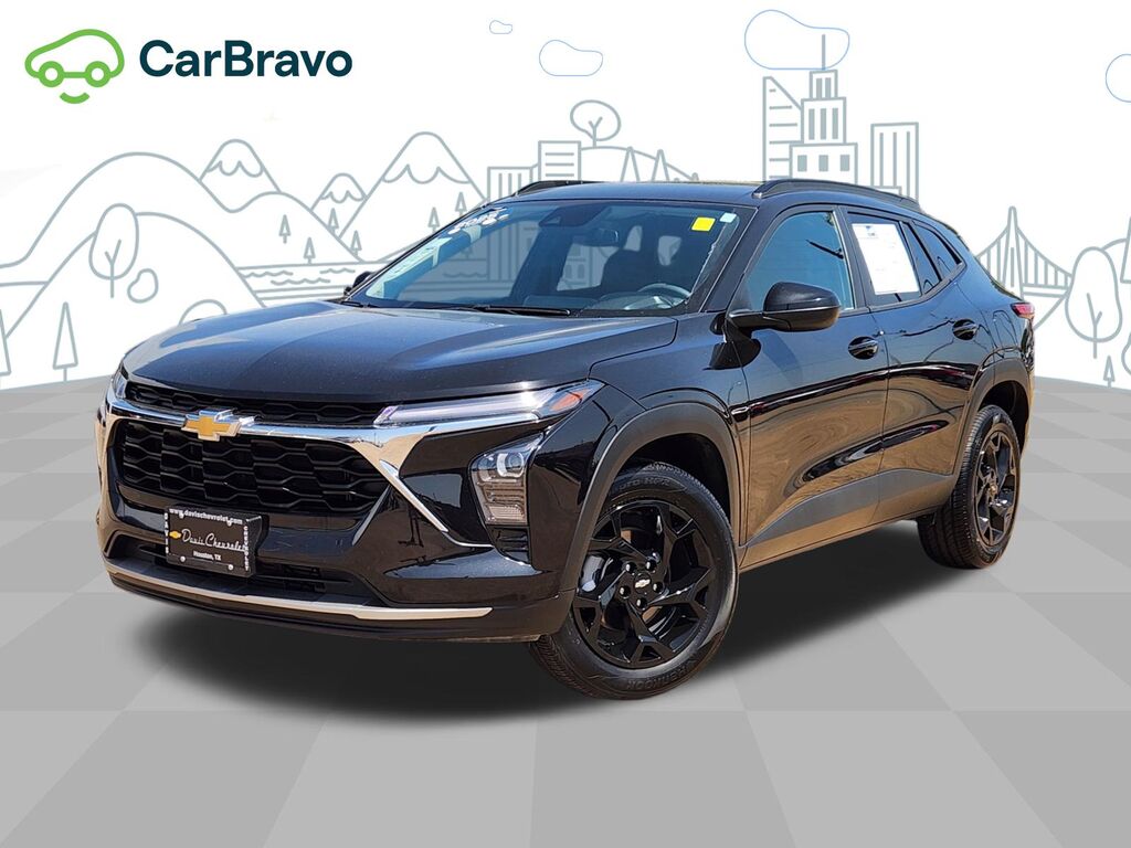 2025 Chevrolet Trax LT — photo 1 of 6