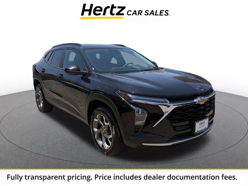 2025 Chevrolet Trax LT — photo 1 of 1