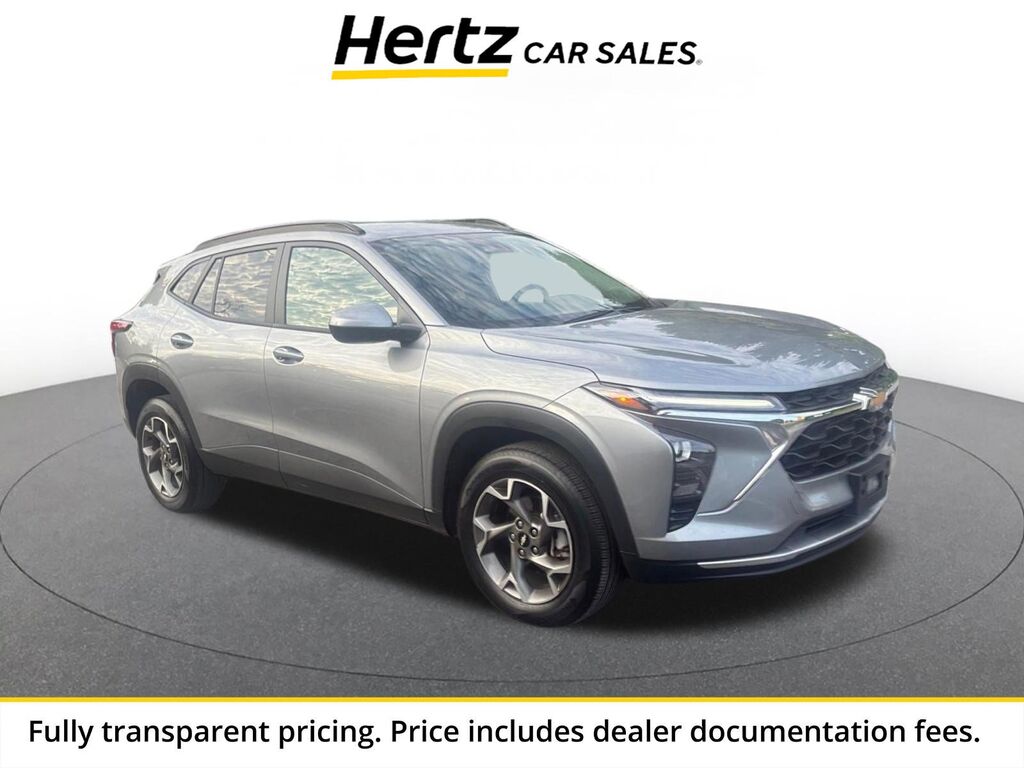 2025 Chevrolet Trax LT — photo 1 of 1