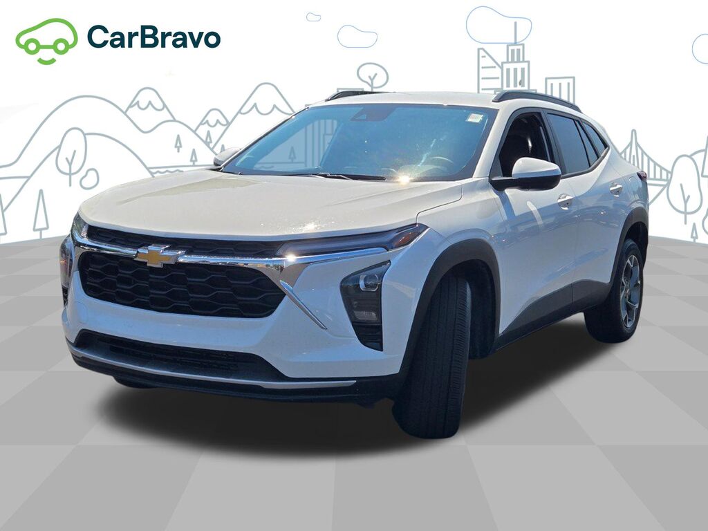 2025 Chevrolet Trax LT — photo 1 of 7