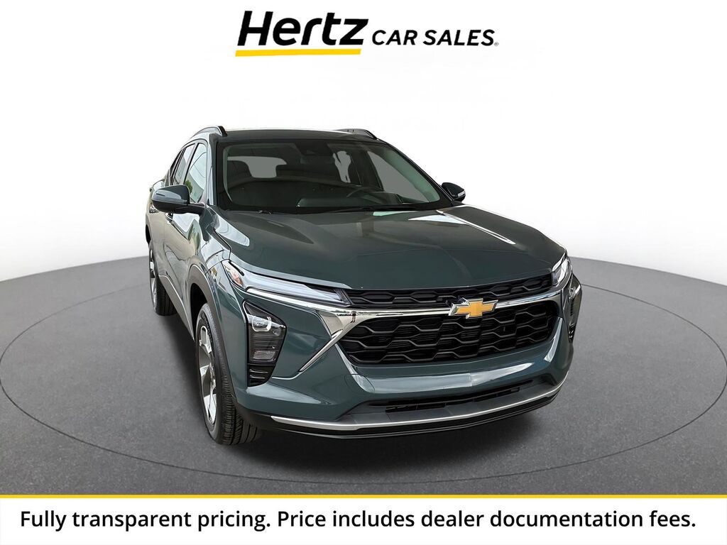 2025 Chevrolet Trax LT — photo 1 of 1