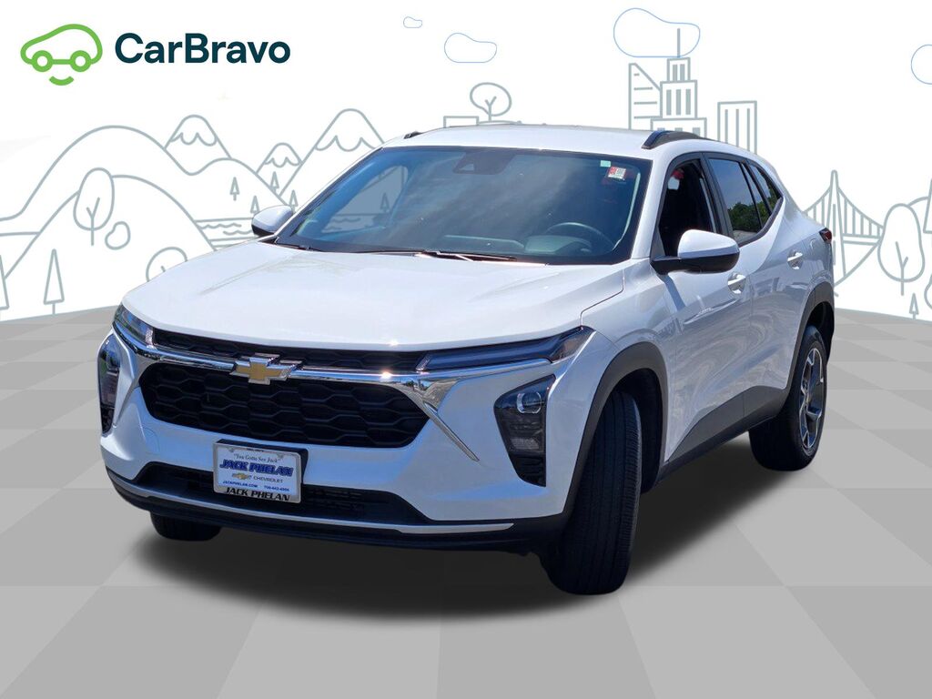 2025 Chevrolet Trax LT — photo 1 of 7