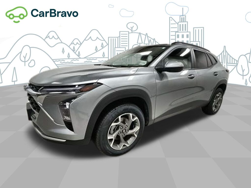 2025 Chevrolet Trax LT — photo 1 of 6