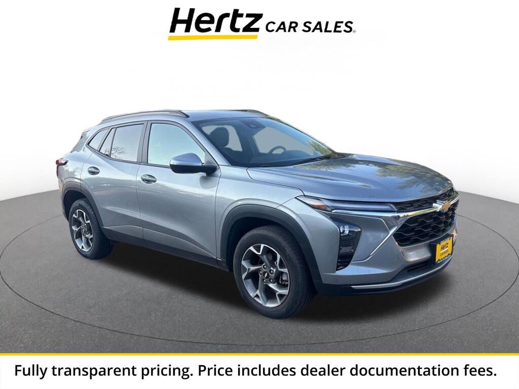 2025 Chevrolet Trax LT — photo 1 of 1