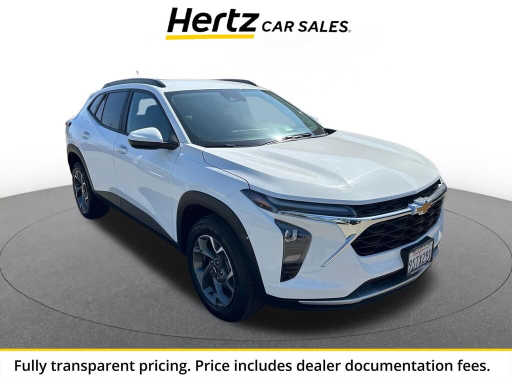 2025 Chevrolet Trax LT — photo 1 of 1