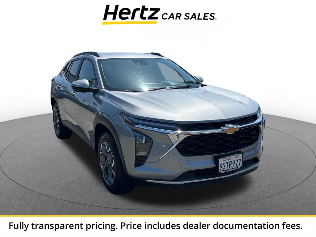 2025 Chevrolet Trax LT — photo 1 of 1