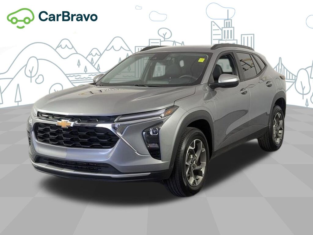 2025 Chevrolet Trax LT — photo 1 of 6