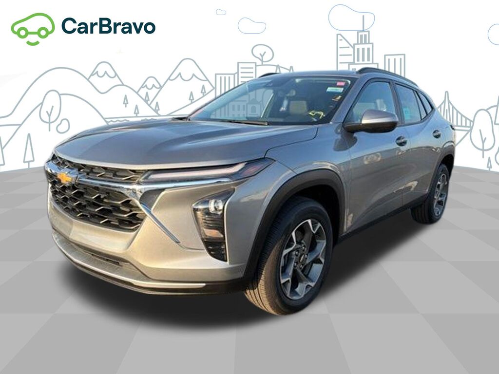 2025 Chevrolet Trax LT — photo 1 of 4