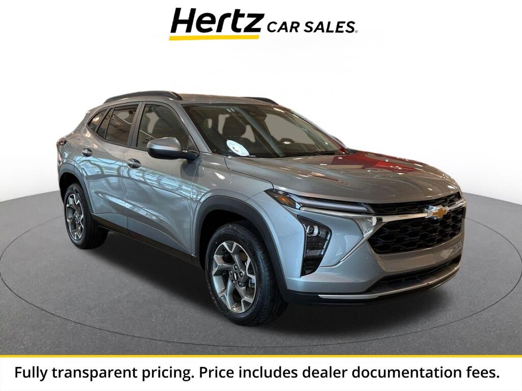 2025 Chevrolet Trax LT — photo 1 of 1