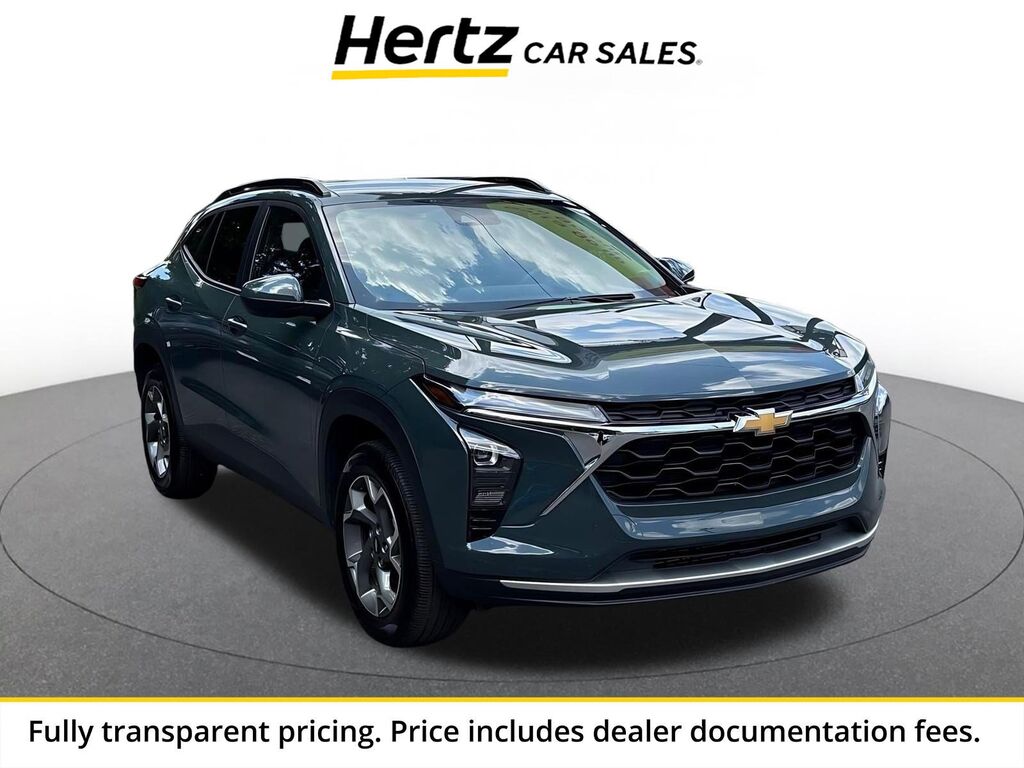 2025 Chevrolet Trax LT — photo 1 of 1