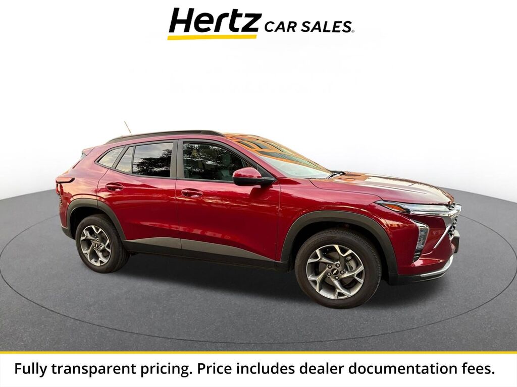 2025 Chevrolet Trax LT — photo 1 of 1
