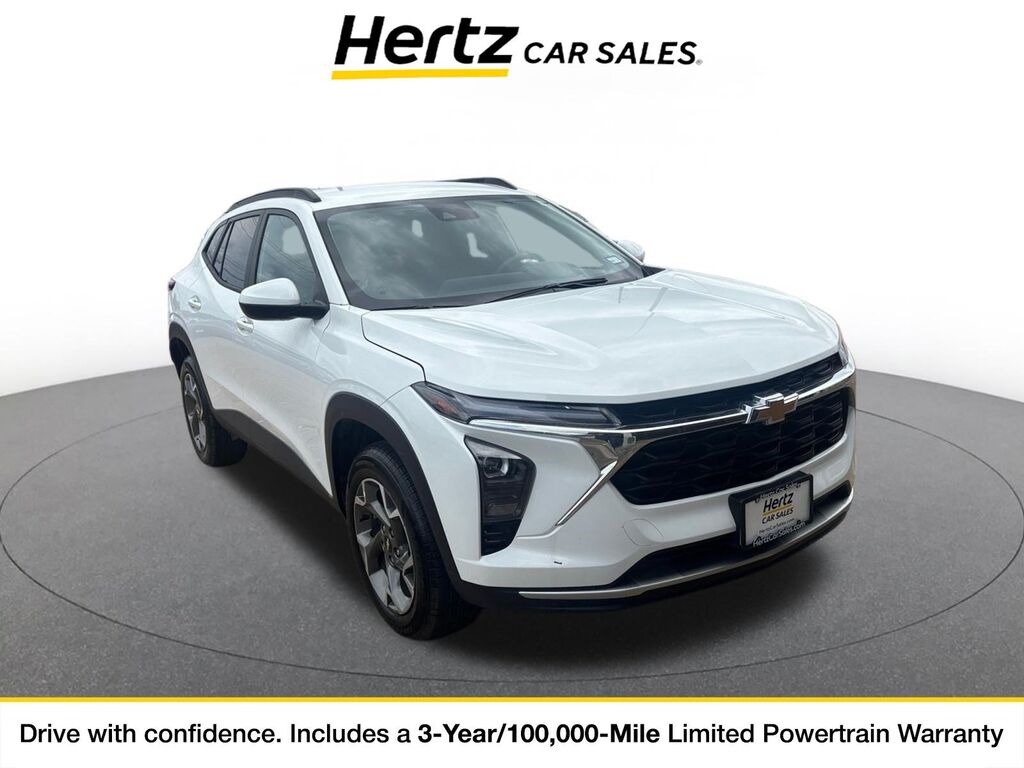 2025 Chevrolet Trax LT — photo 1 of 1