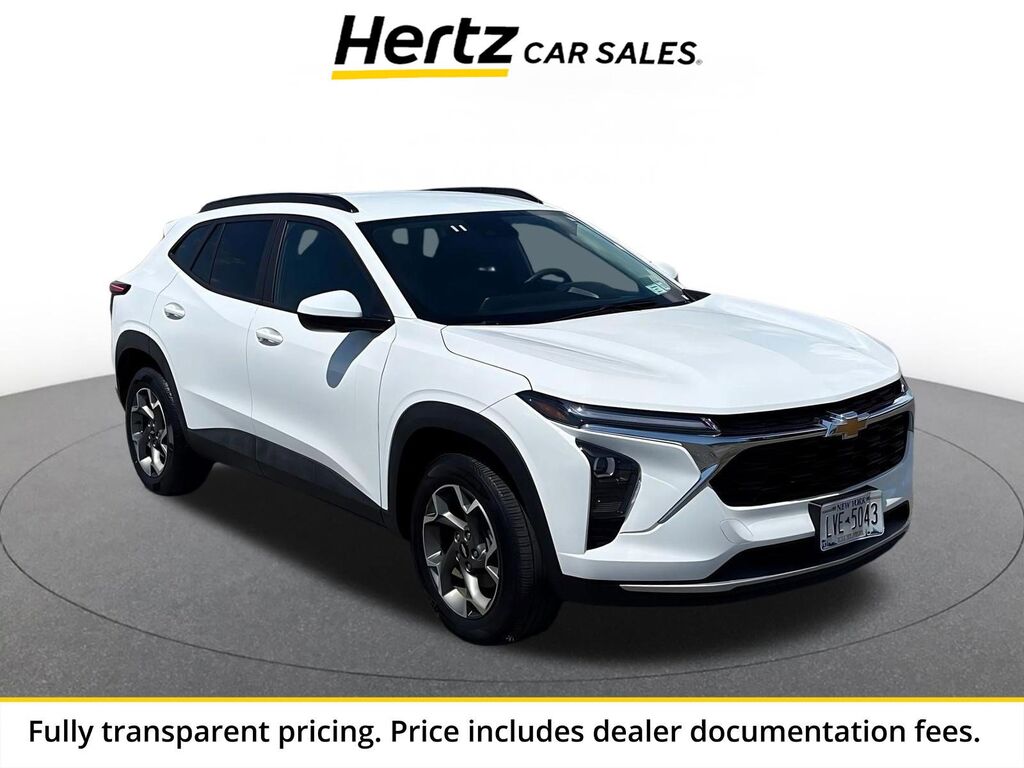 2025 Chevrolet Trax LT — photo 1 of 1