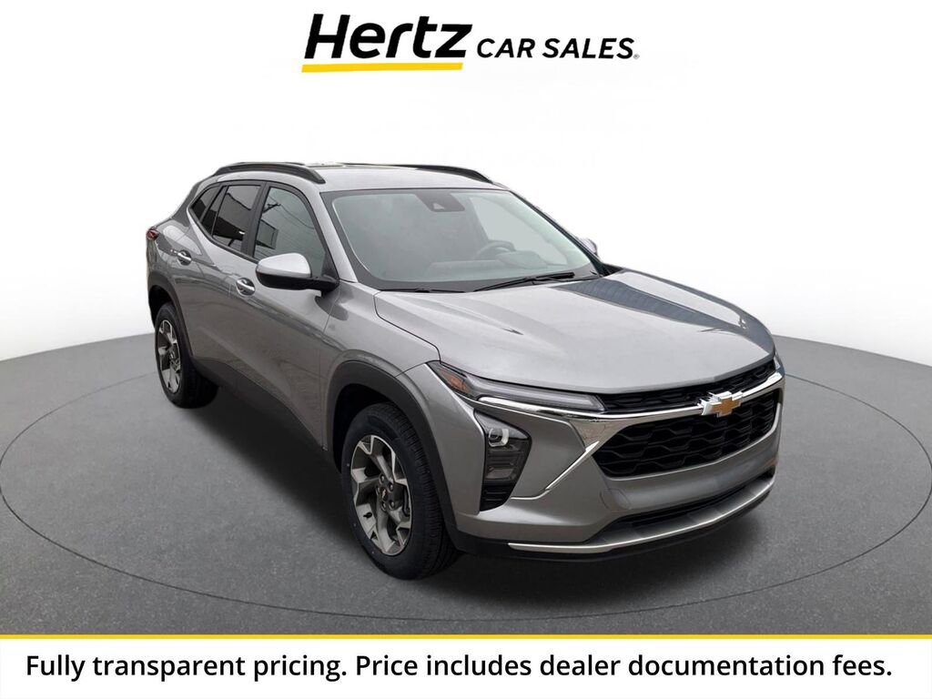 2025 Chevrolet Trax LT — photo 1 of 1