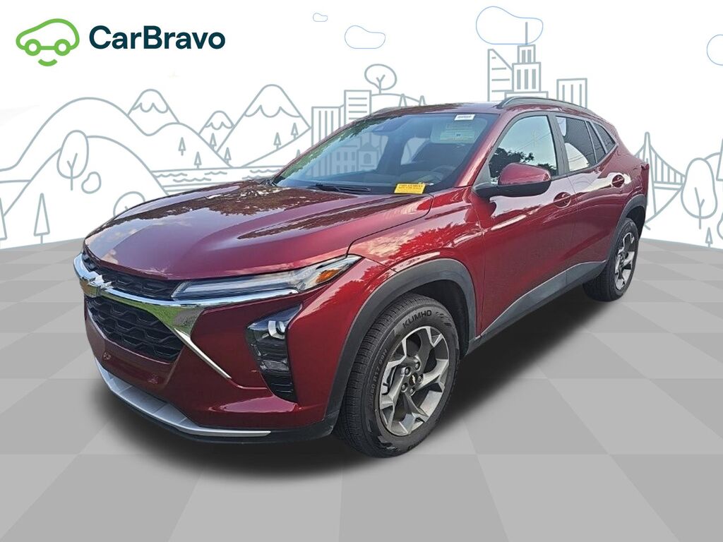 2025 Chevrolet Trax LT — photo 1 of 7