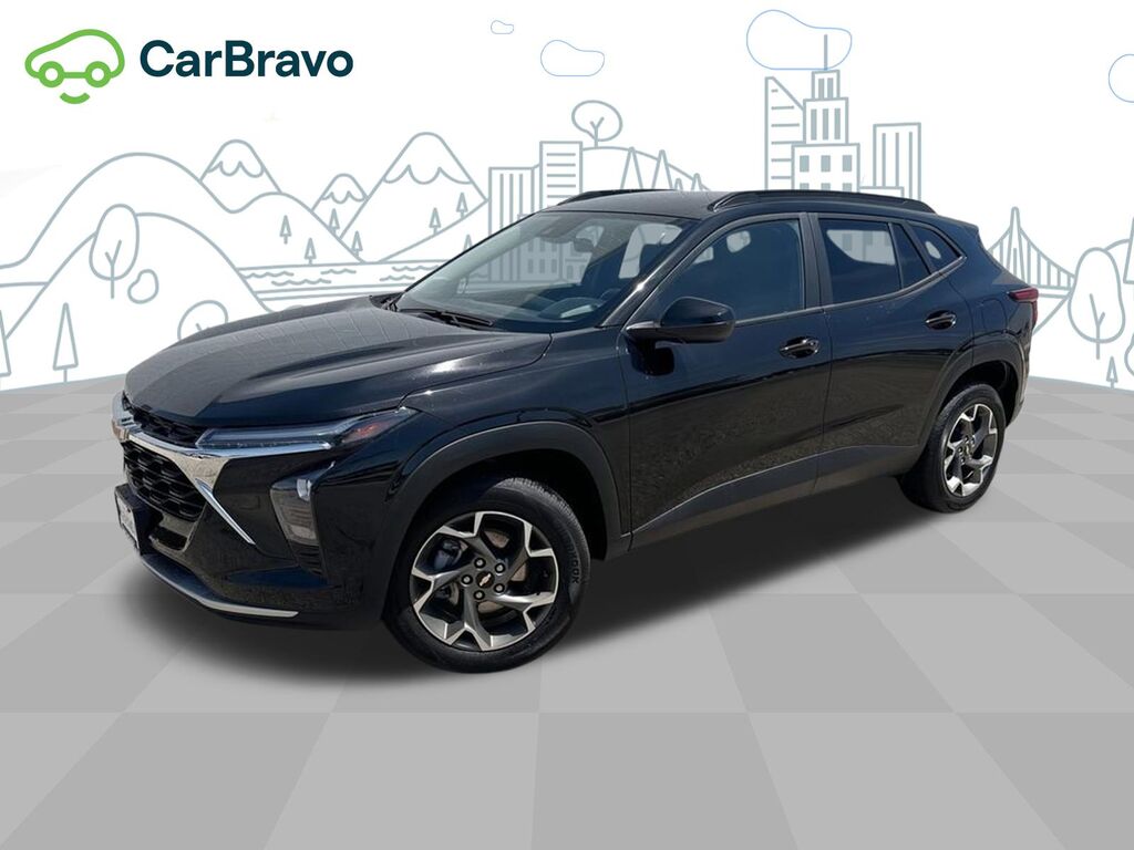 2025 Chevrolet Trax LT — photo 1 of 6