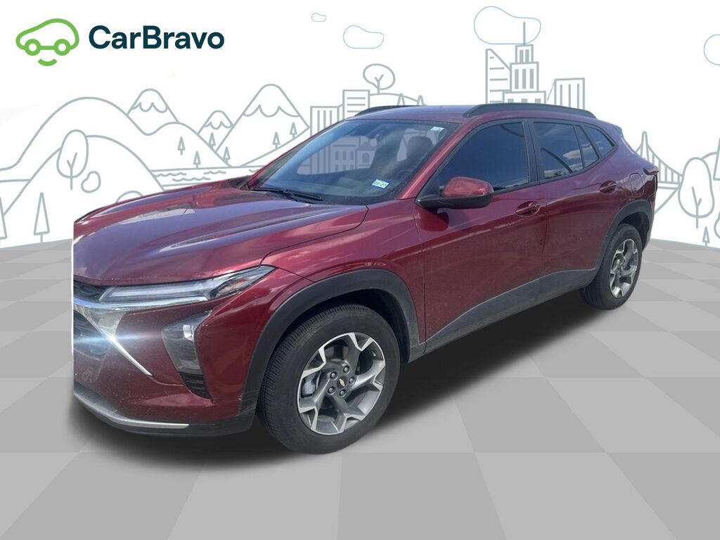 2025 Chevrolet Trax LT — photo 1 of 7