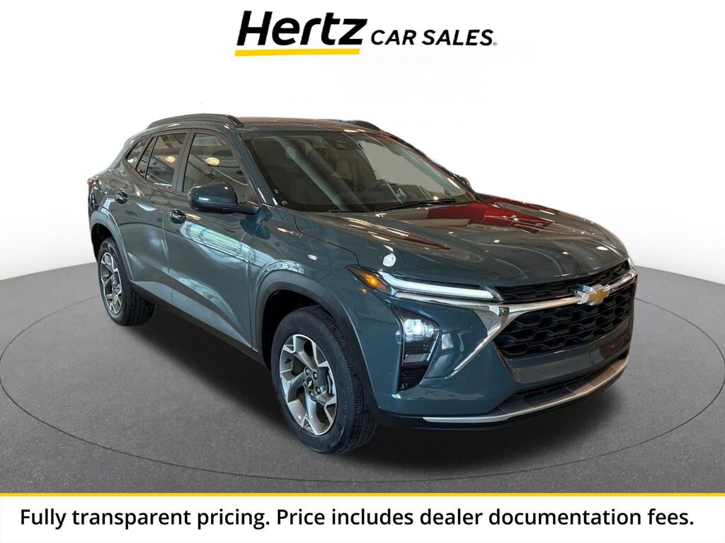 2025 Chevrolet Trax LT — photo 1 of 1