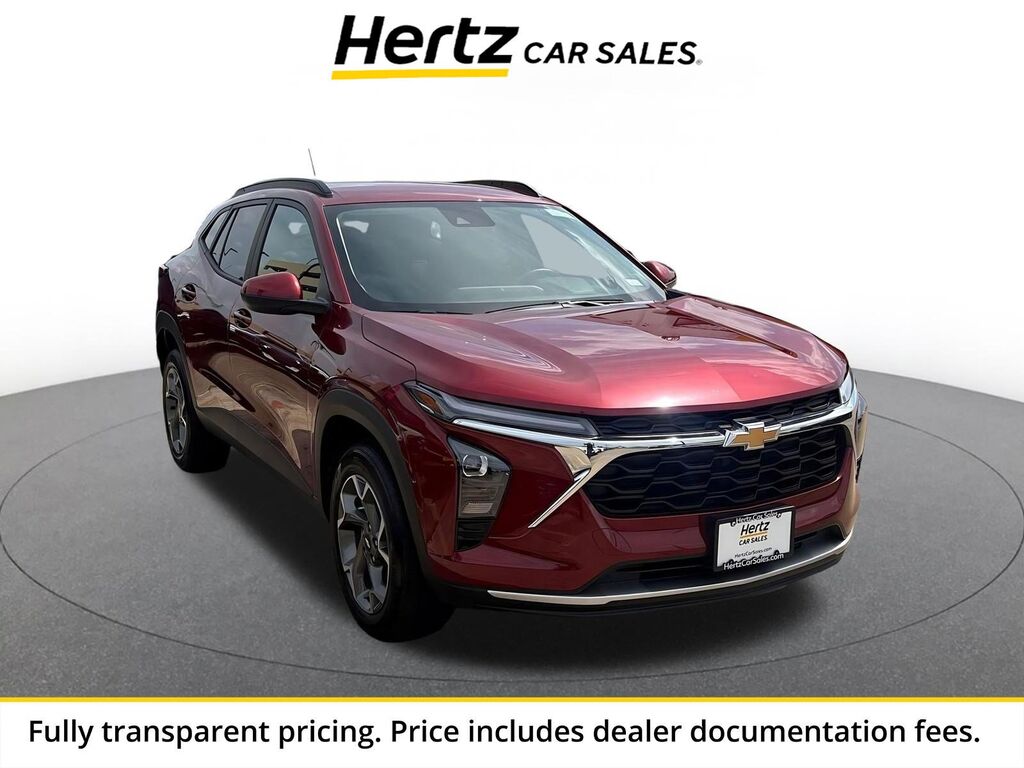 2025 Chevrolet Trax LT — photo 1 of 1