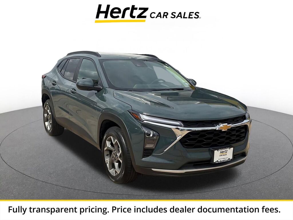 2025 Chevrolet Trax LT — photo 1 of 1