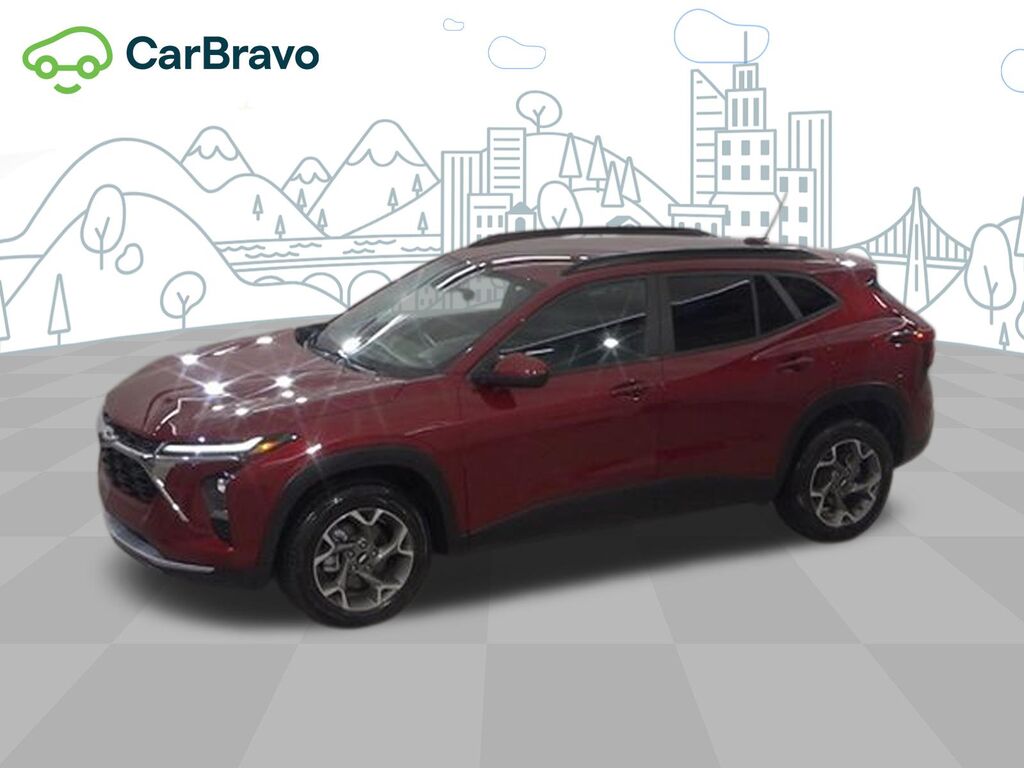 2025 Chevrolet Trax LT — photo 1 of 7