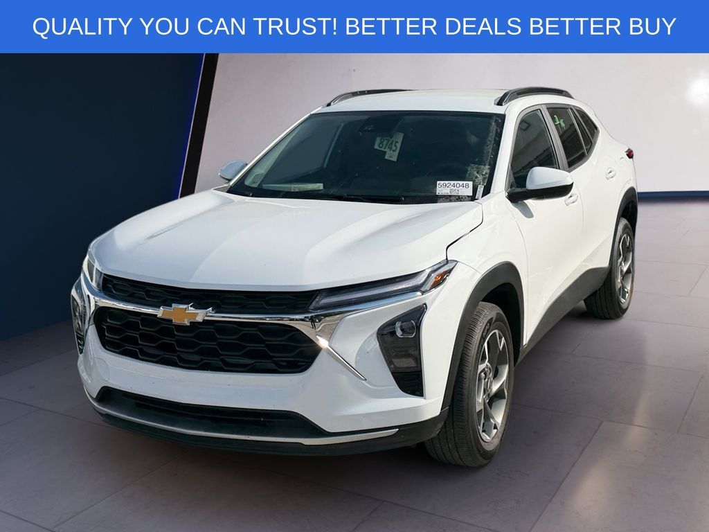 2025 Chevrolet Trax LT — photo 1 of 1