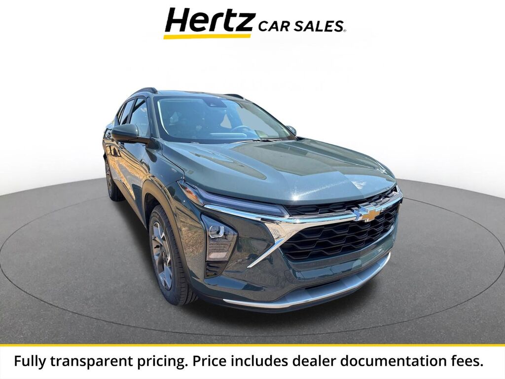 2025 Chevrolet Trax LT — photo 1 of 1