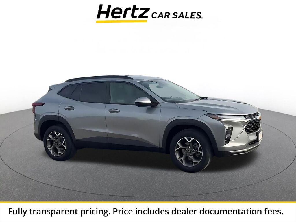 2025 Chevrolet Trax LT — photo 1 of 1