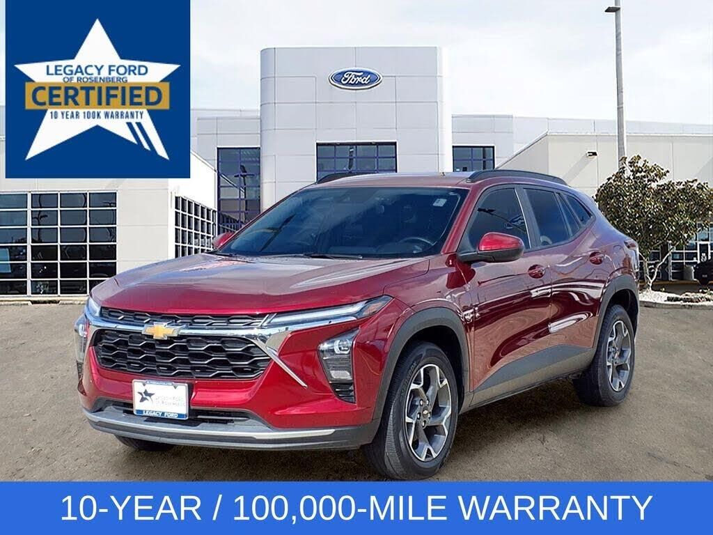 2025 Chevrolet Trax LT — photo 1 of 1