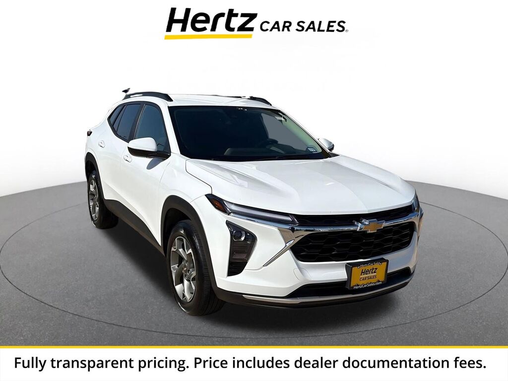2025 Chevrolet Trax LT — photo 1 of 1