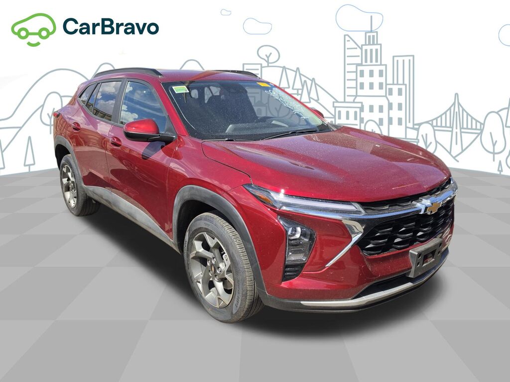2025 Chevrolet Trax LT — photo 1 of 7