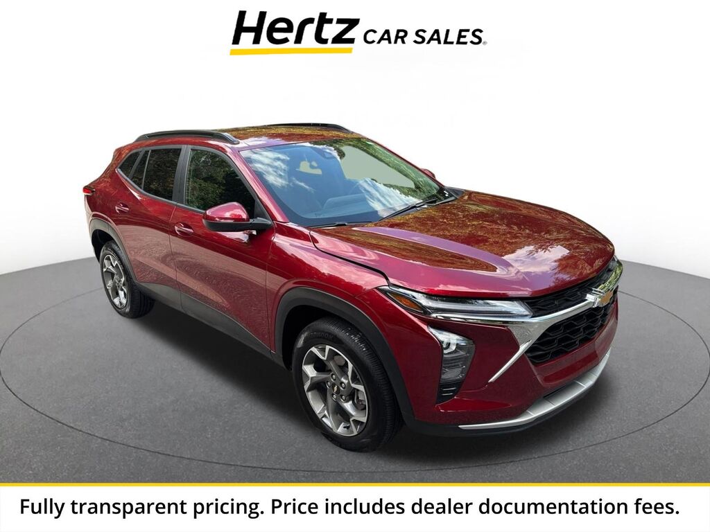 2025 Chevrolet Trax LT — photo 1 of 1