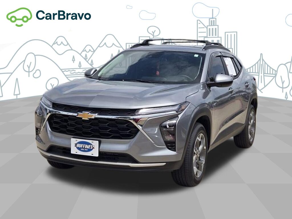 2026 Chevrolet Trax LT — photo 1 of 7