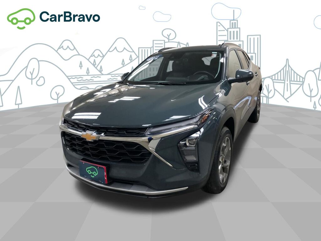 2025 Chevrolet Trax LT — photo 1 of 7