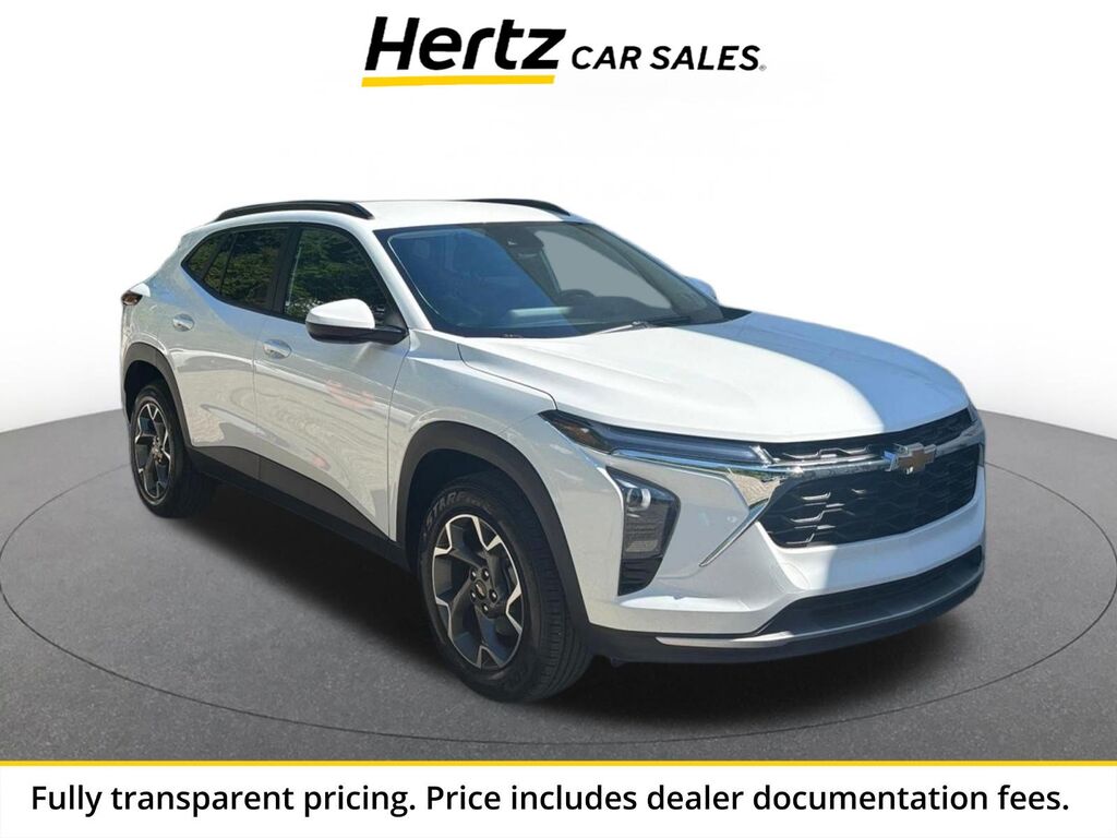 2025 Chevrolet Trax LT — photo 1 of 1