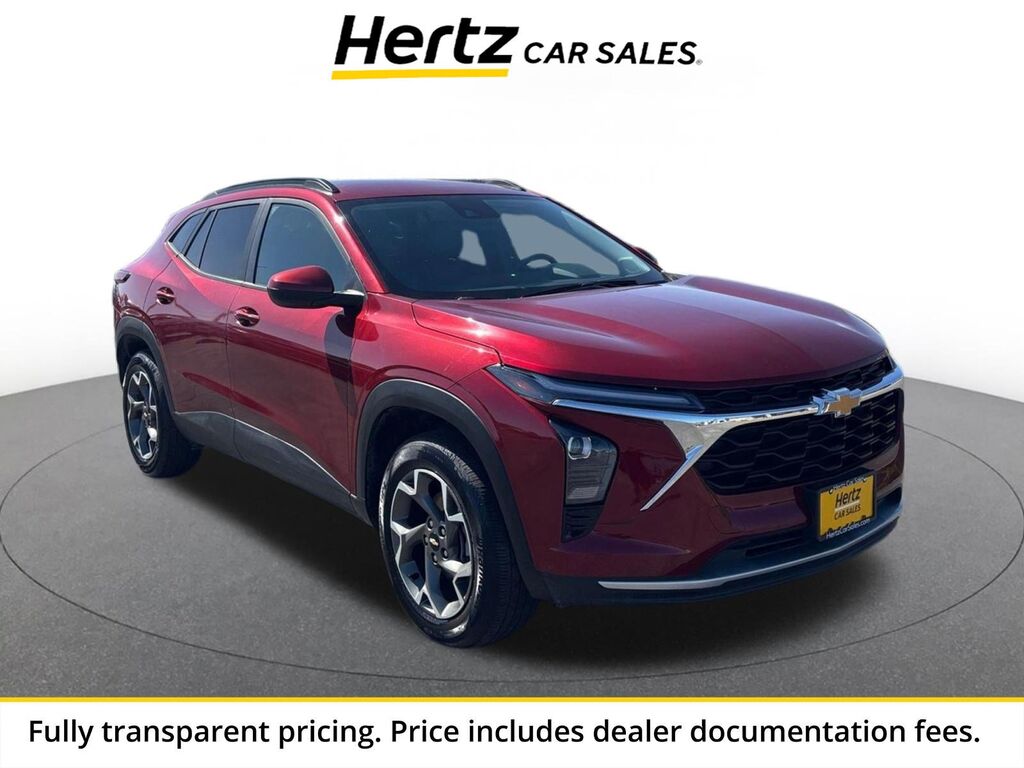 2025 Chevrolet Trax LT — photo 1 of 1