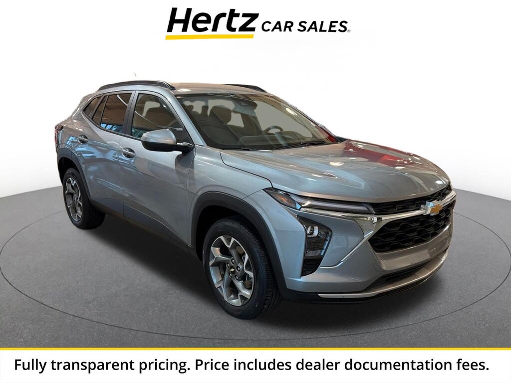 2025 Chevrolet Trax LT — photo 1 of 1