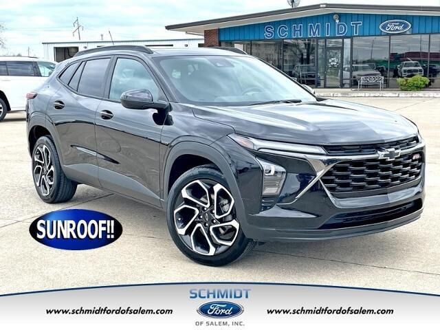 2025 Chevrolet Trax RS