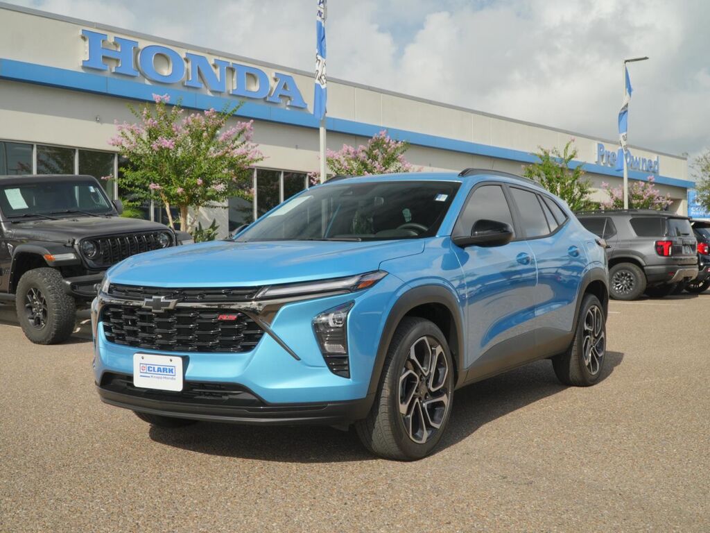 2026 Chevrolet Trax 2RS — photo 1 of 13