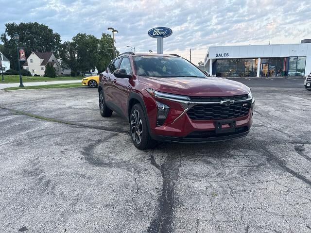 2025 Chevrolet Trax RS
