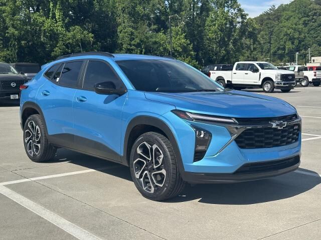 2025 Chevrolet Trax RS