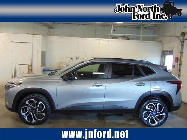 2025 Chevrolet Trax RS