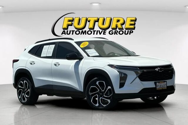 2025 Chevrolet Trax RS