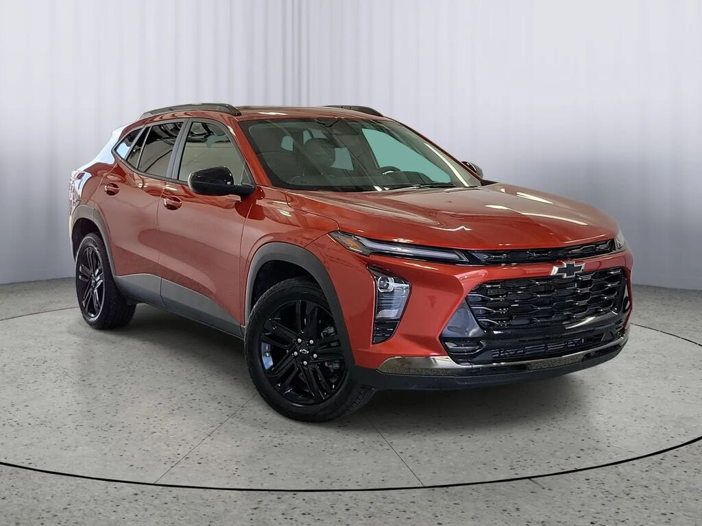 2024 Chevrolet Trax ACTIV — photo 1 of 13